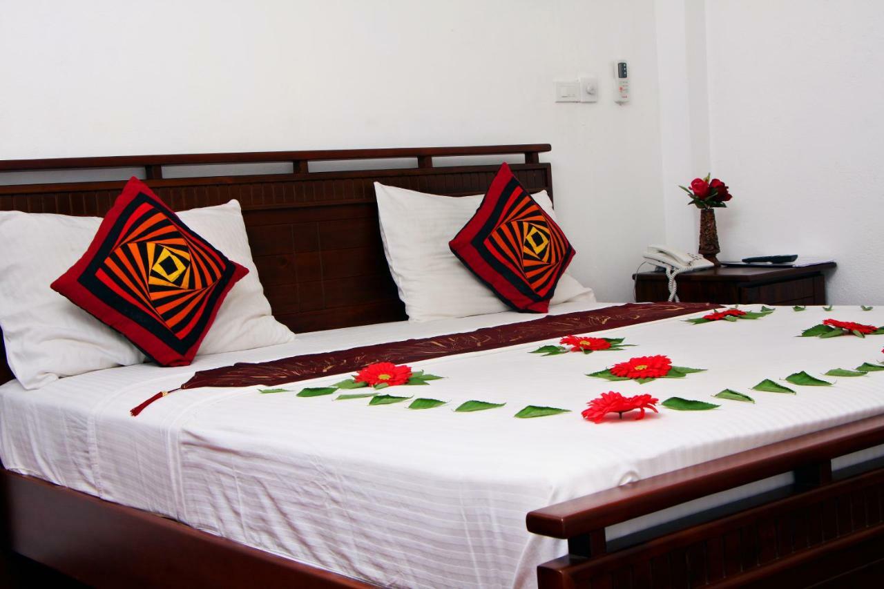 Rajanawa Resort Ratnapura Eksteriør billede